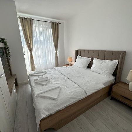 Elisio - Maple House Apartment Ghimbav Exterior photo