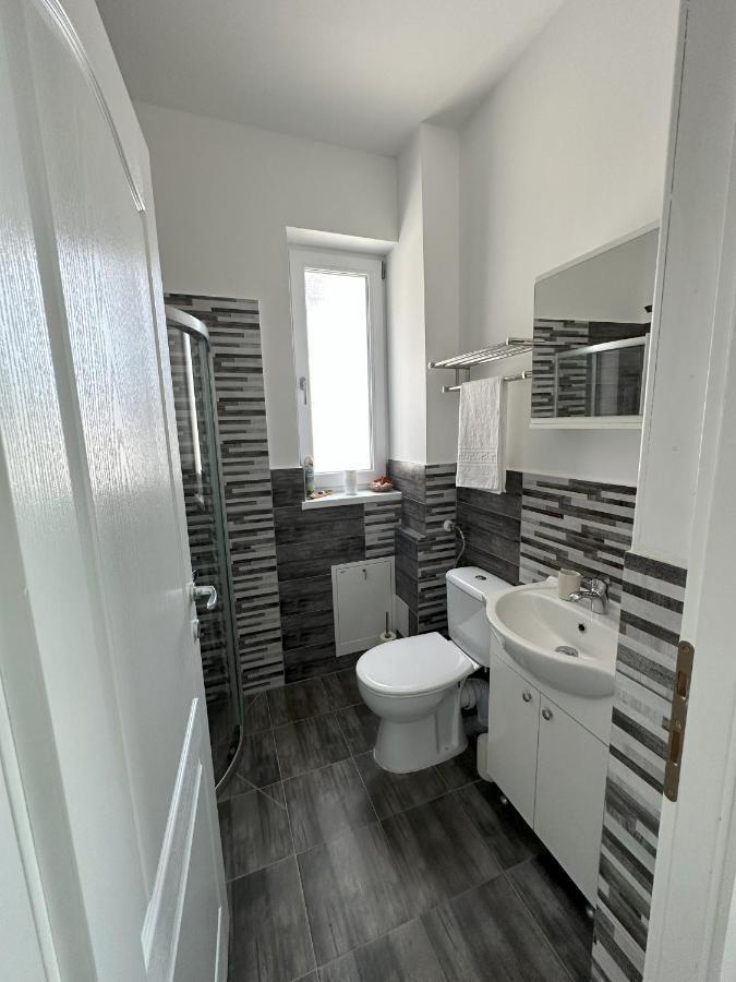 Elisio - Maple House Apartment Ghimbav Exterior photo